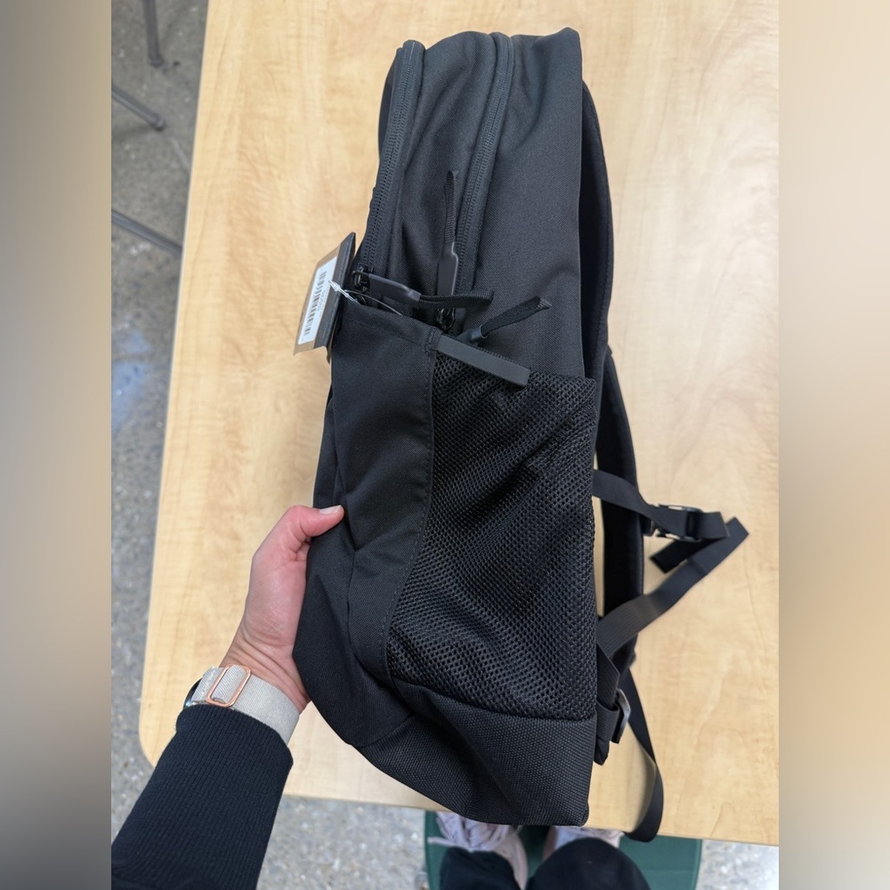 The North Face NWT Stalwart Backpack Laptop Bag w/ Event Logo Adjustable Strap - Picture 7 of 16